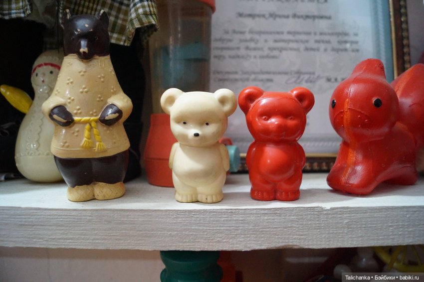 Третья выписка сентября. Паяем маму Умки, клеим колкий пластик, нейрохирург вылечил верблюда. Восстанавливаем волосы паром