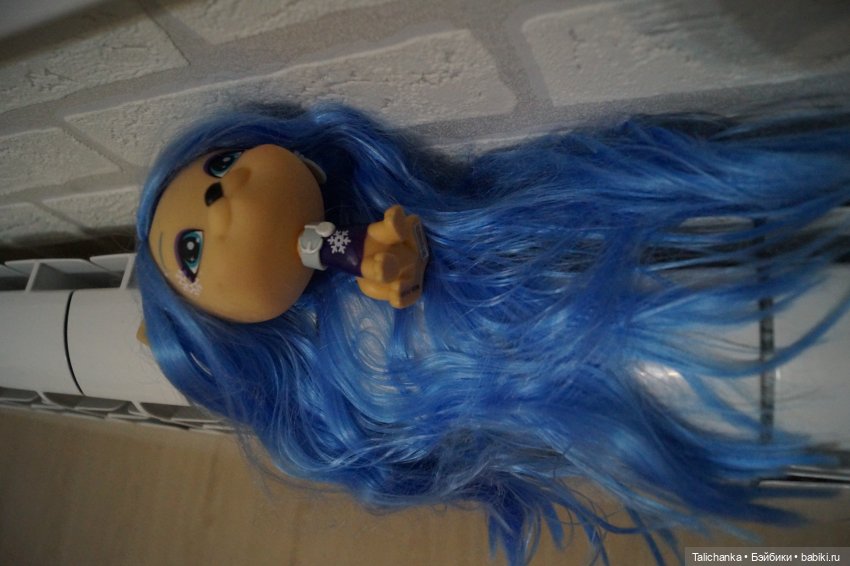 Третья выписка сентября. Паяем маму Умки, клеим колкий пластик, нейрохирург вылечил верблюда. Восстанавливаем волосы паром