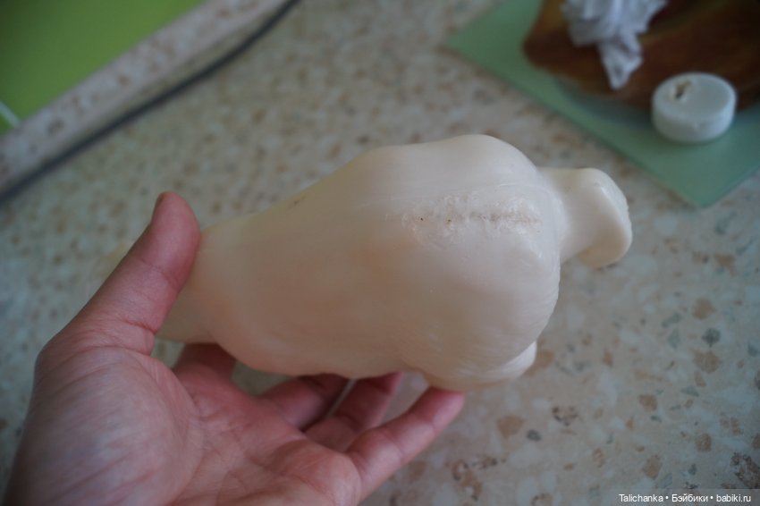 Третья выписка сентября. Паяем маму Умки, клеим колкий пластик, нейрохирург вылечил верблюда. Восстанавливаем волосы паром