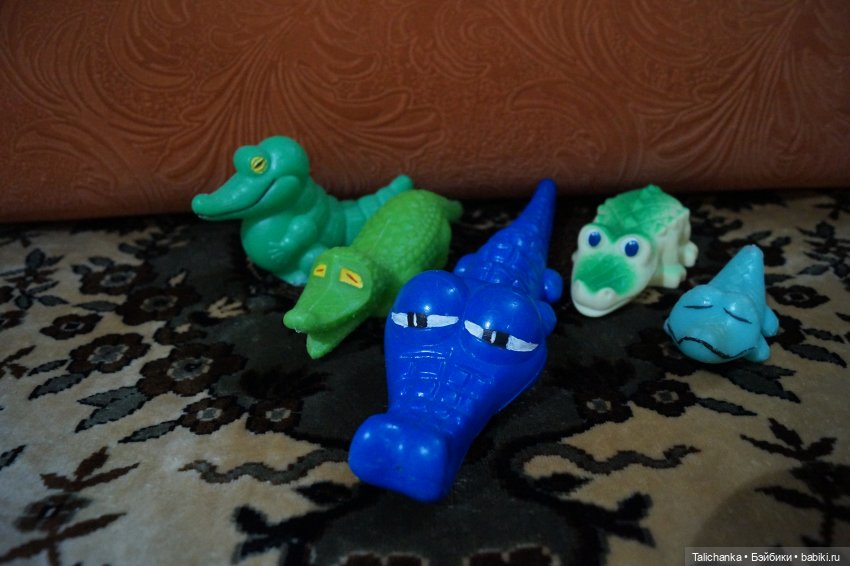 Третья выписка сентября. Паяем маму Умки, клеим колкий пластик, нейрохирург вылечил верблюда. Восстанавливаем волосы паром