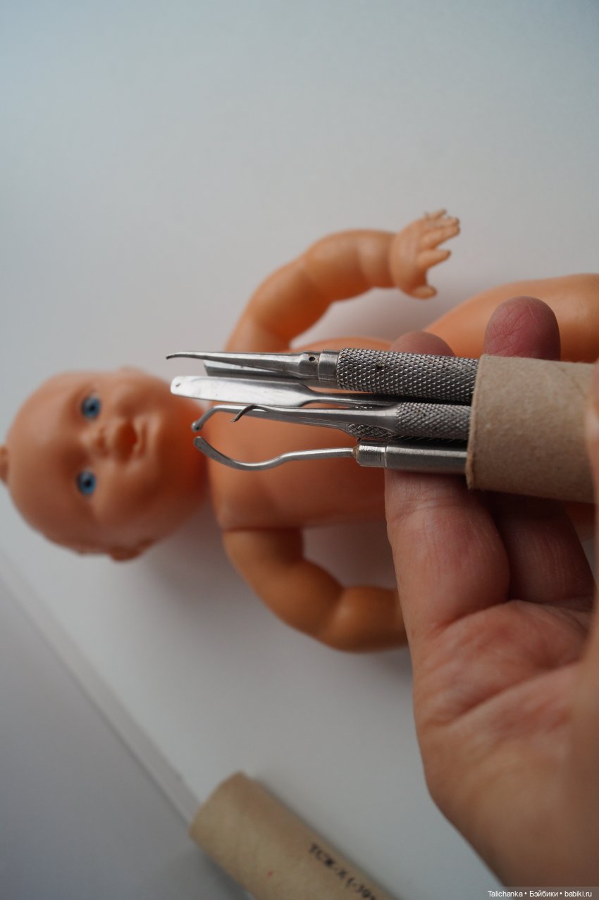 Четвёртая выписка сентября. Точечная пайка в труднодоступном месте. Покраска акрилом. Восстановление волос