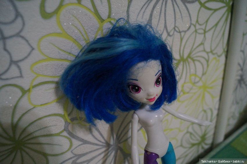 Четвёртая выписка сентября. Точечная пайка в труднодоступном месте. Покраска акрилом. Восстановление волос