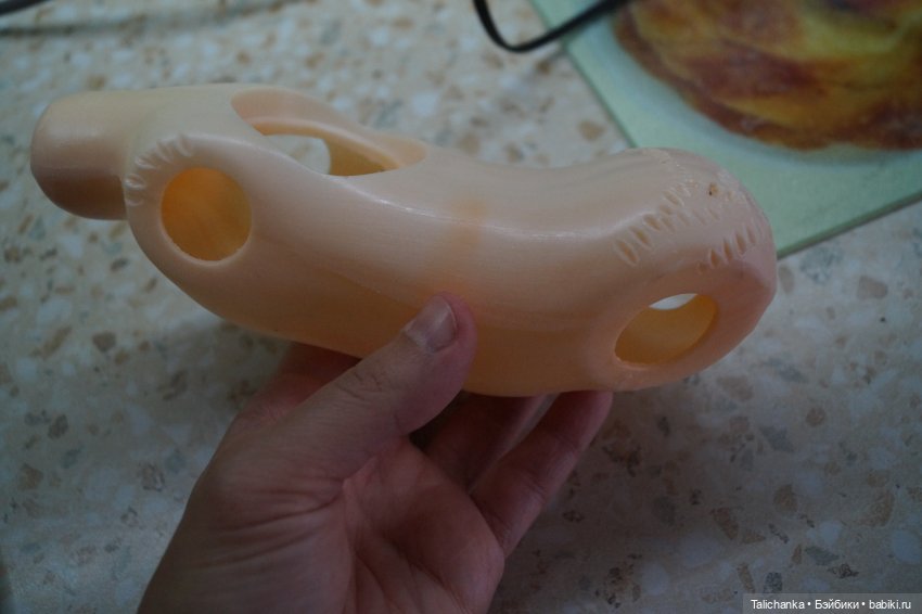 Пятая выписка октября. Как спаять сломанную на кусочки ногу и как её укрепить. Прошивка советской куклы. Из половинки куклы