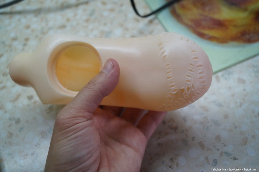 Пятая выписка октября. Как спаять сломанную на кусочки ногу и как её укрепить. Прошивка советской куклы. Из половинки куклы