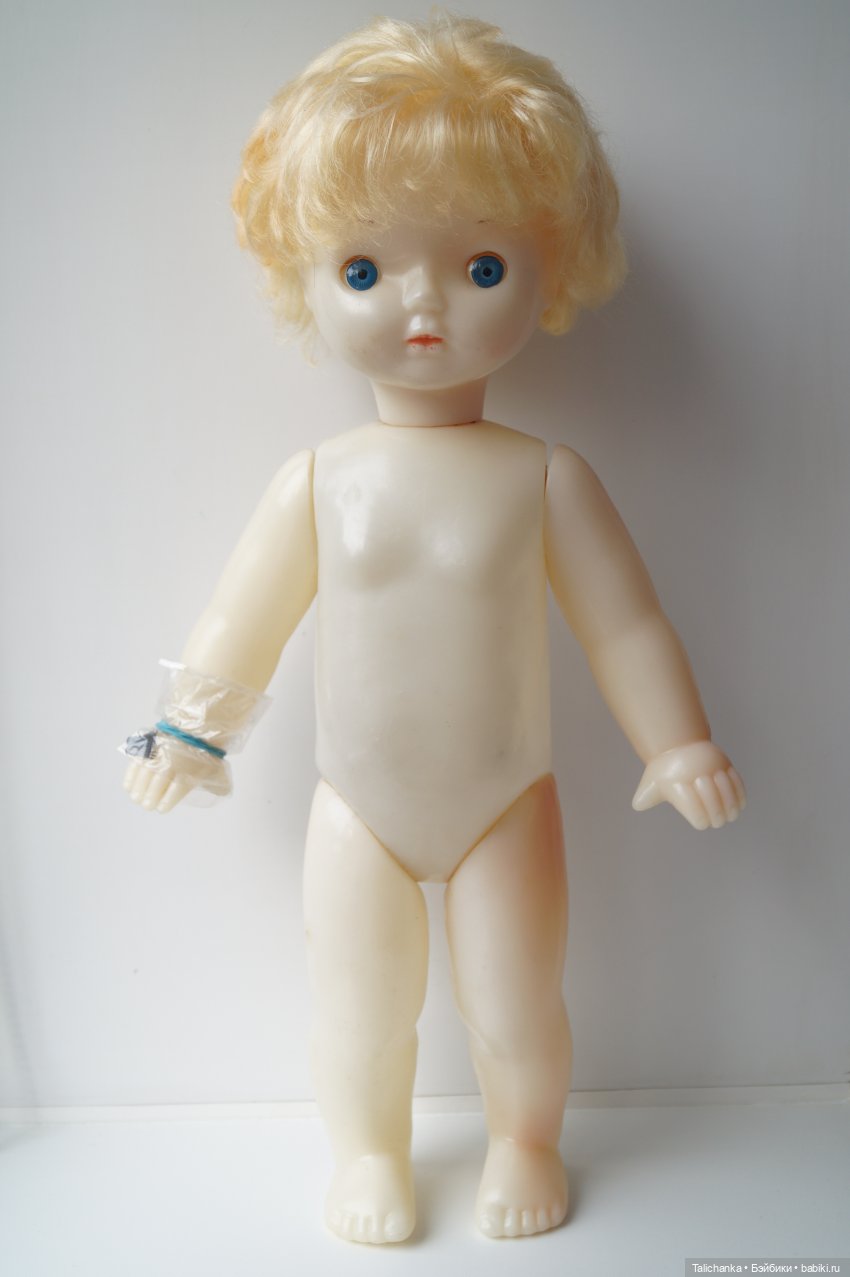 Пятая выписка октября. Как спаять сломанную на кусочки ногу и как её укрепить. Прошивка советской куклы. Из половинки куклы