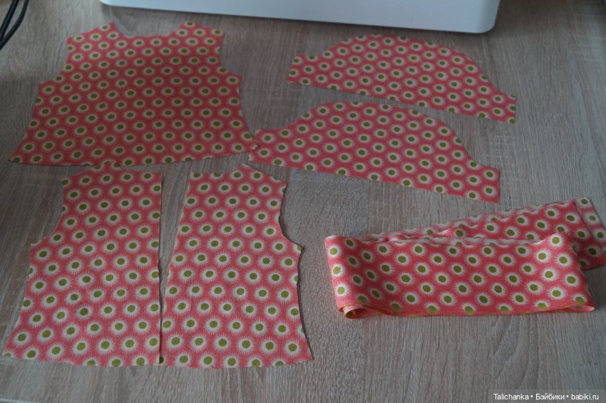 Пятая выписка октября. Как спаять сломанную на кусочки ногу и как её укрепить. Прошивка советской куклы. Из половинки куклы