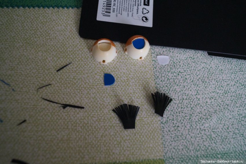 Пятая выписка октября. Как спаять сломанную на кусочки ногу и как её укрепить. Прошивка советской куклы. Из половинки куклы