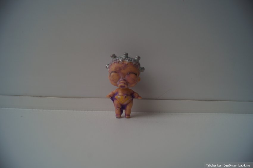 Первая выписка ноября. Борис Анатольевич и механик Аркадий чинили тележку. Как загладить покусы на пластике