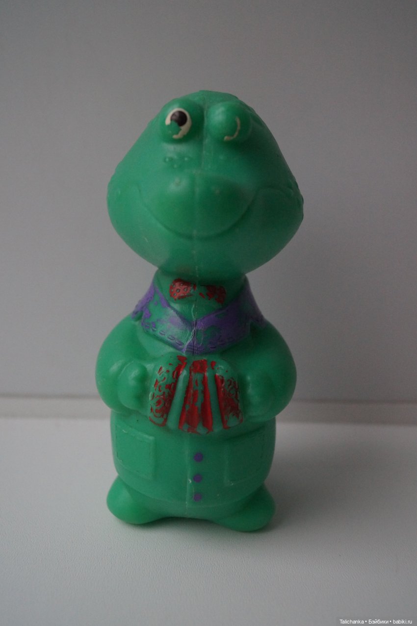 Первая выписка ноября. Борис Анатольевич и механик Аркадий чинили тележку. Как загладить покусы на пластике