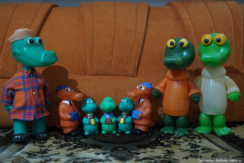 Первая выписка ноября. Борис Анатольевич и механик Аркадий чинили тележку. Как загладить покусы на пластике