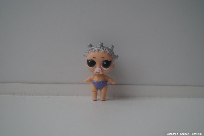 Первая выписка ноября. Борис Анатольевич и механик Аркадий чинили тележку. Как загладить покусы на пластике