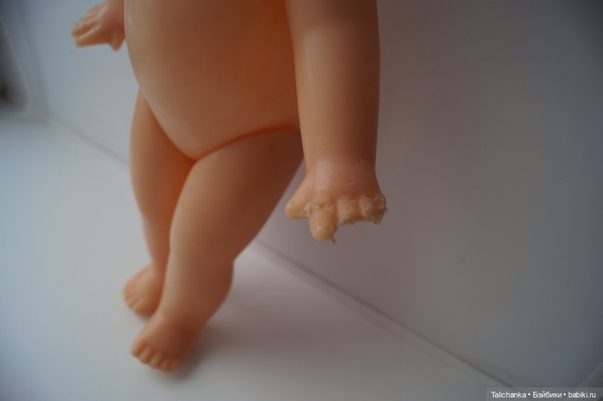 Вторая выписка ноября. Учусь наращивать утраченные пальцы, прошиваю волосы. Борис Анатольевич починил стул и кровать (фото 7)