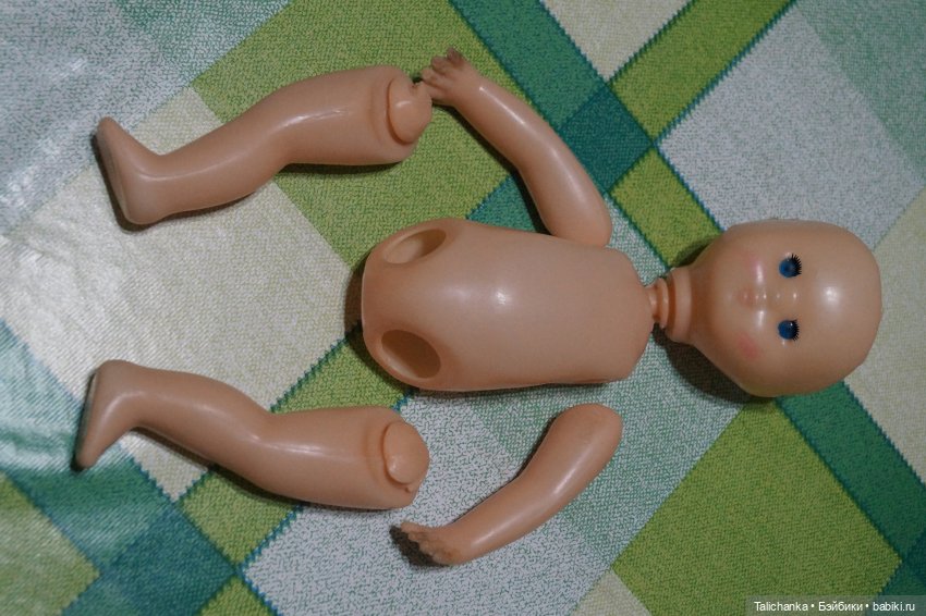 Вторая выписка ноября. Учусь наращивать утраченные пальцы, прошиваю волосы. Борис Анатольевич починил стул и кровать