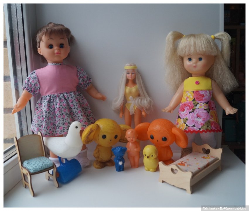 Вторая выписка ноября. Учусь наращивать утраченные пальцы, прошиваю волосы. Борис Анатольевич починил стул и кровать