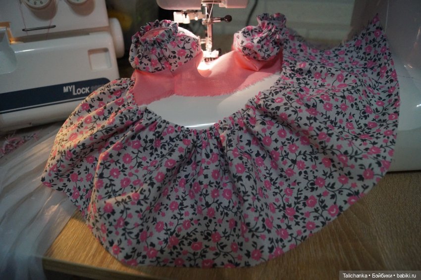 Вторая выписка ноября. Учусь наращивать утраченные пальцы, прошиваю волосы. Борис Анатольевич починил стул и кровать