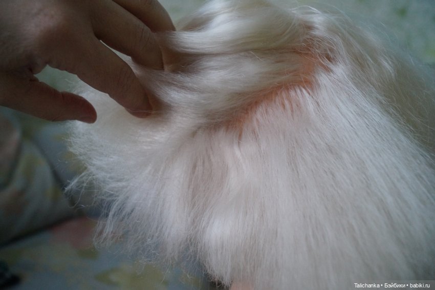 Третья выписка ноября. Покраска выгоревшего пластика. Удаляем жир с волос. Заклеиваем разрыв глазницы ГДРчика