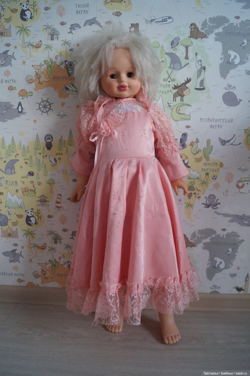 Третья выписка ноября. Покраска выгоревшего пластика. Удаляем жир с волос. Заклеиваем разрыв глазницы ГДРчика