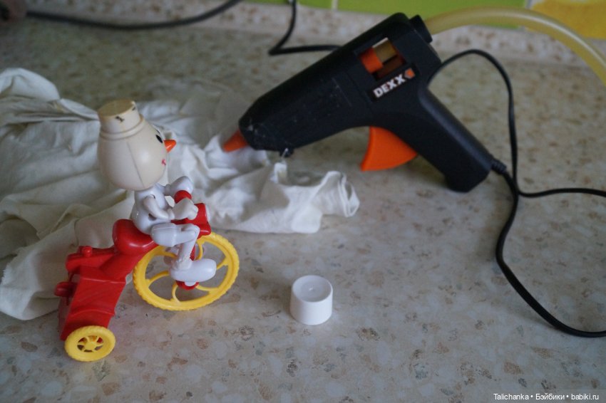 Первая выписка декабря. Сложная пайка оторванного диска ноги. Пациент, которого паять нельзя, склеить можно. Переделка