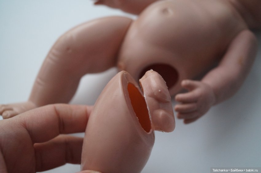 Третья выписка декабря. Сложный пациент с отсутствием волос, переломом тазобедренного сустава - вылечен. Как загладить ожоги на лице куклы | Бэйбики Третья выписка декабря. Сложный пациент с отсутствием волос, переломом тазобедренного сустава - вылечен. Как загладить ожоги