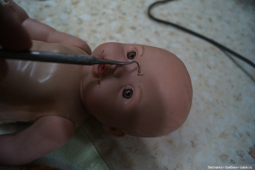 Третья выписка декабря. Сложный пациент с отсутствием волос, переломом тазобедренного сустава - вылечен. Как загладить ожоги на лице куклы | Бэйбики Третья выписка декабря. Сложный пациент с отсутствием волос, переломом тазобедренного сустава - вылечен. Как загладить ожоги