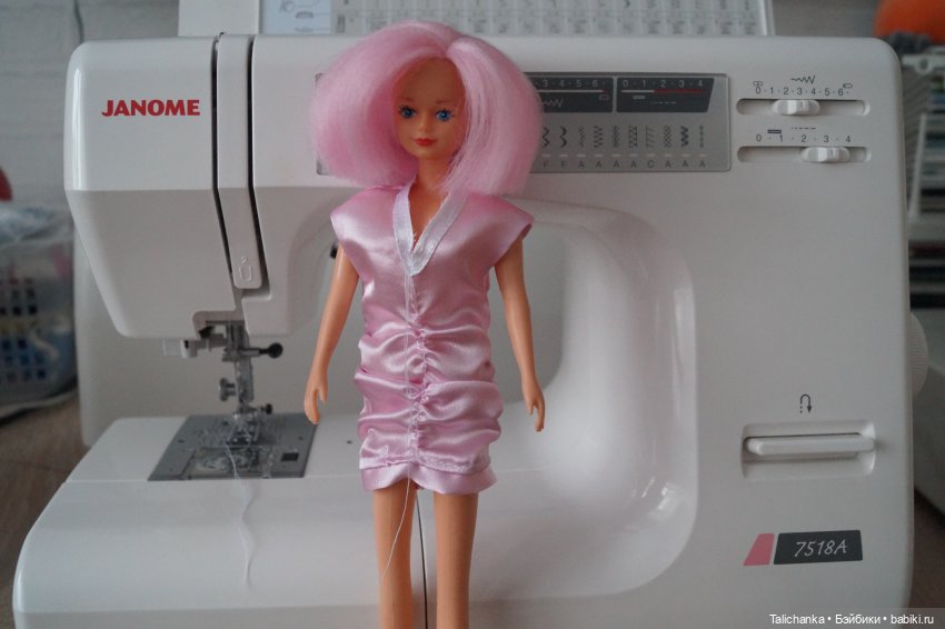 Выкройка платья с драпировкой для Санди, Сюзи и других девушек-подружек Барби