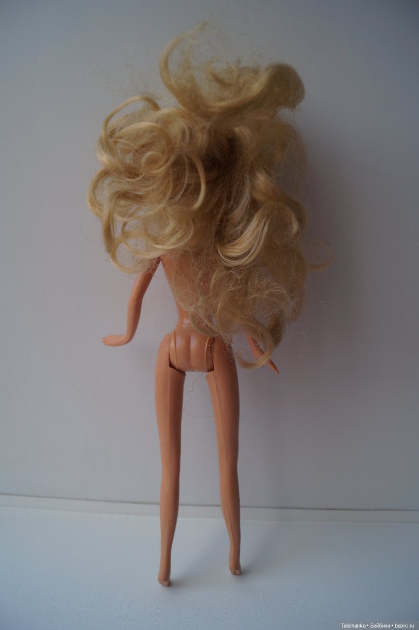 Пятая выписка декабря. Новогодний герой лечился у нейрохирурга. Починка шеи, как приклеить отпавшие кусочки. Прошивка волос