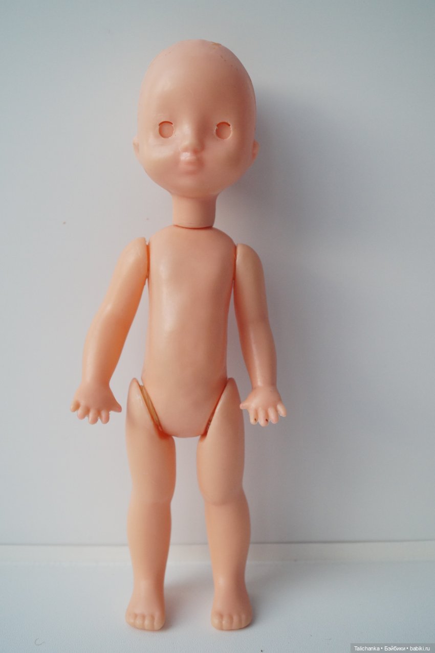 Первая выписка января. Отсутствие ресниц, глаз и волос - излечимо. Лечение неваляшки которая только лежала. Базироновые