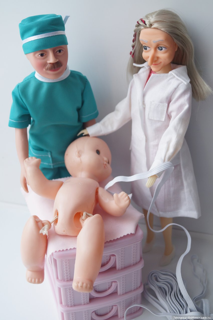 Первая выписка января. Отсутствие ресниц, глаз и волос - излечимо. Лечение неваляшки которая только лежала. Базироновые