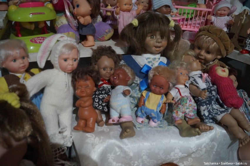 Вторая выписка января. Паяю пяточку. Лечение штырька у моргающего глазика, полная прошивка, замена ресничек, как убрать клей