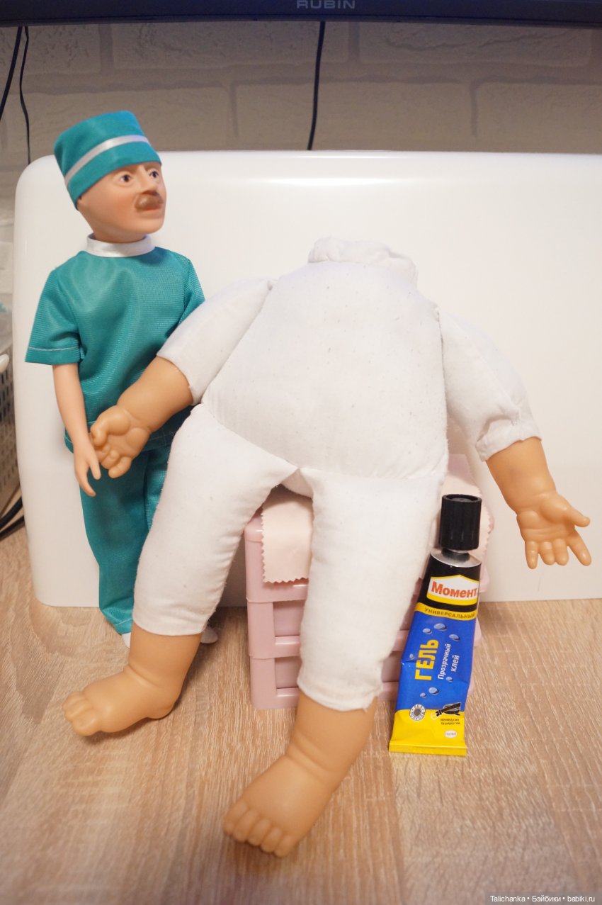 Вторая выписка января. Паяю пяточку. Лечение штырька у моргающего глазика, полная прошивка, замена ресничек, как убрать клей