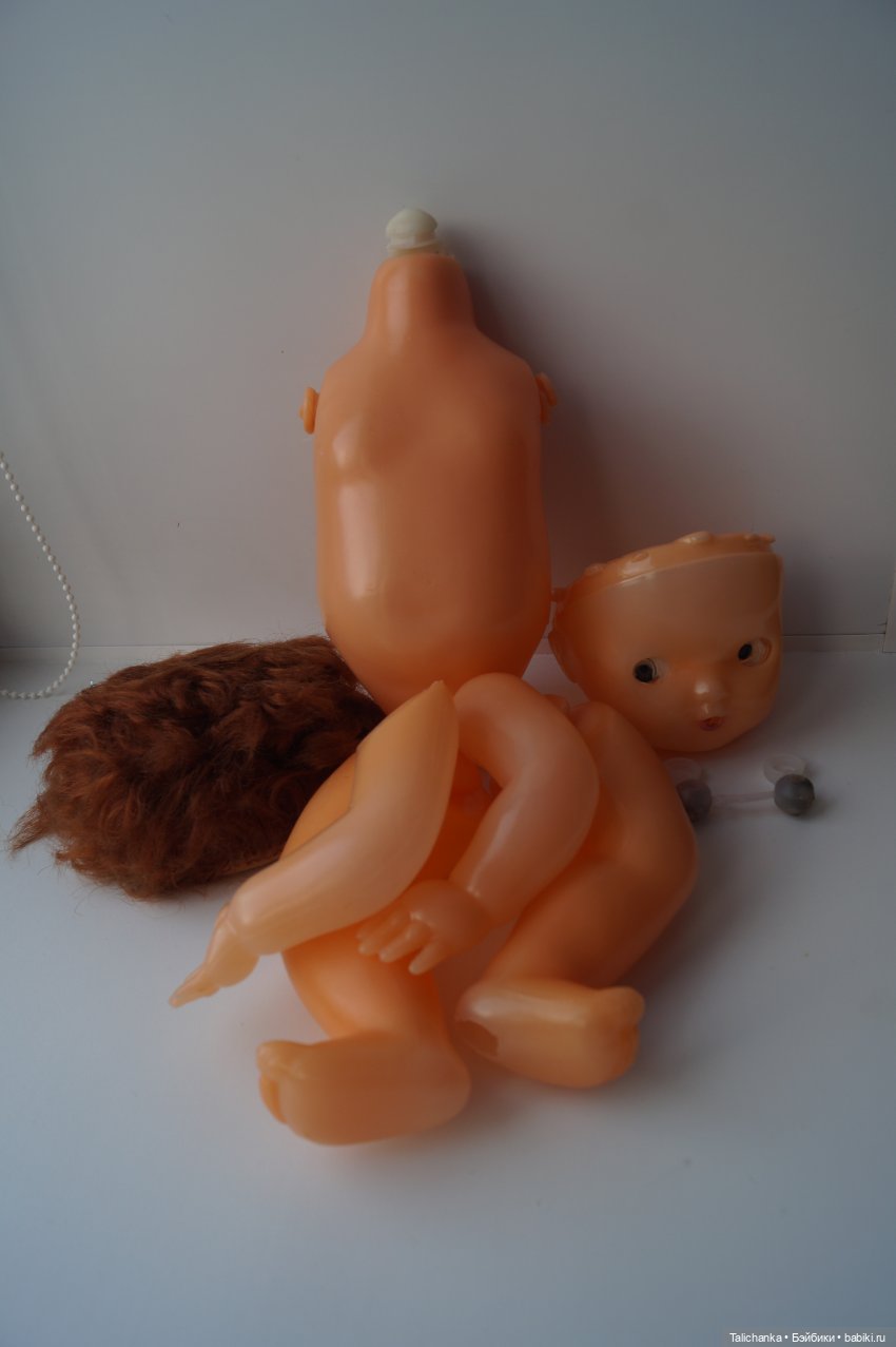 Вторая выписка января. Паяю пяточку. Лечение штырька у моргающего глазика, полная прошивка, замена ресничек, как убрать клей