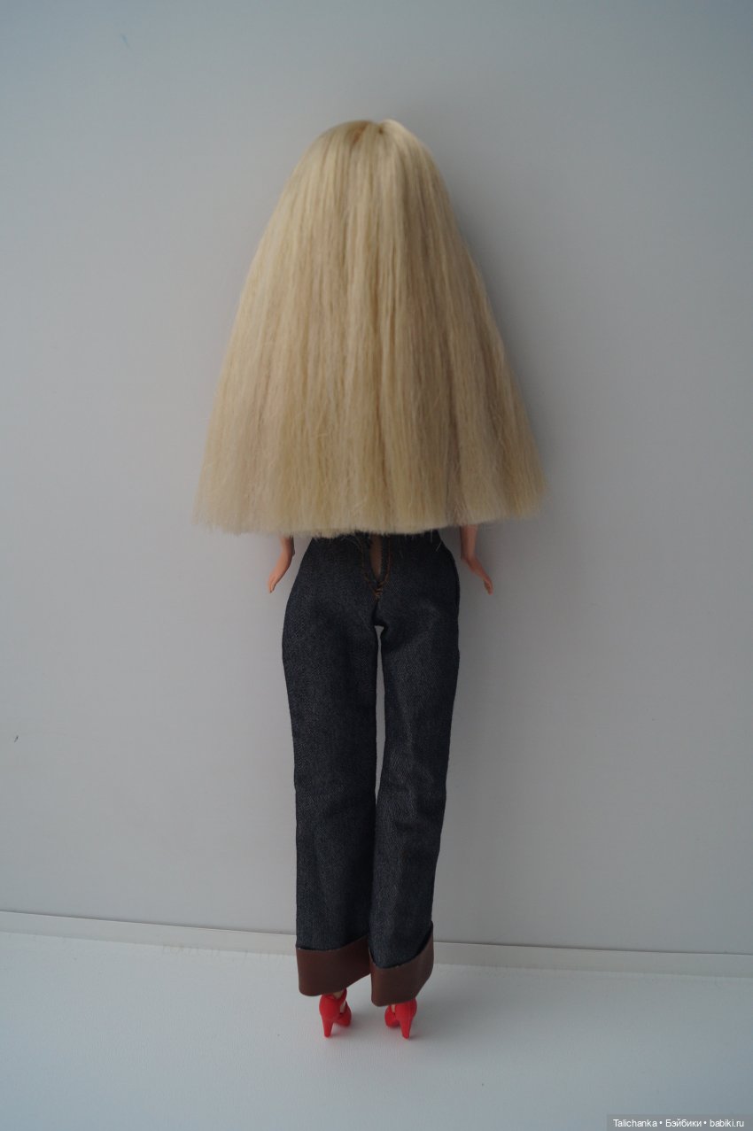 Вторая выписка января. Паяю пяточку. Лечение штырька у моргающего глазика, полная прошивка, замена ресничек, как убрать клей