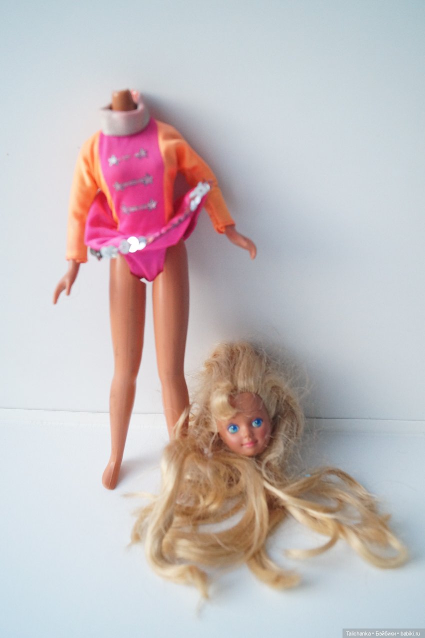 Третья выписка января. Лечение советской куклы: пайка крепления руки, новые реснички, допрошивка волос. Ремонт шеи винтажной