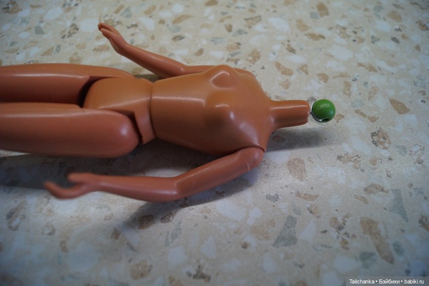 Третья выписка января. Лечение советской куклы: пайка крепления руки, новые реснички, допрошивка волос. Ремонт шеи винтажной