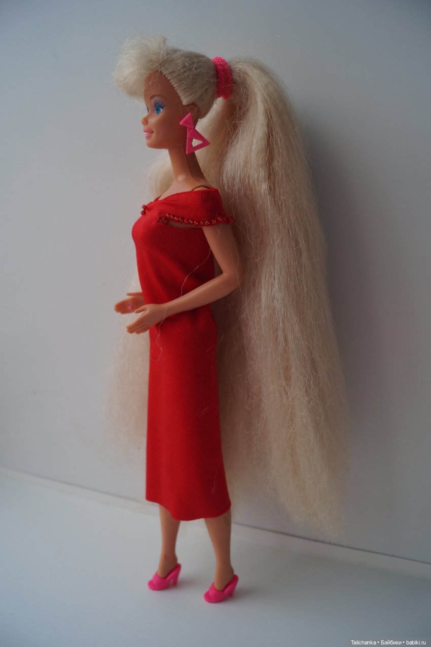 Третья выписка января. Лечение советской куклы: пайка крепления руки, новые реснички, допрошивка волос. Ремонт шеи винтажной