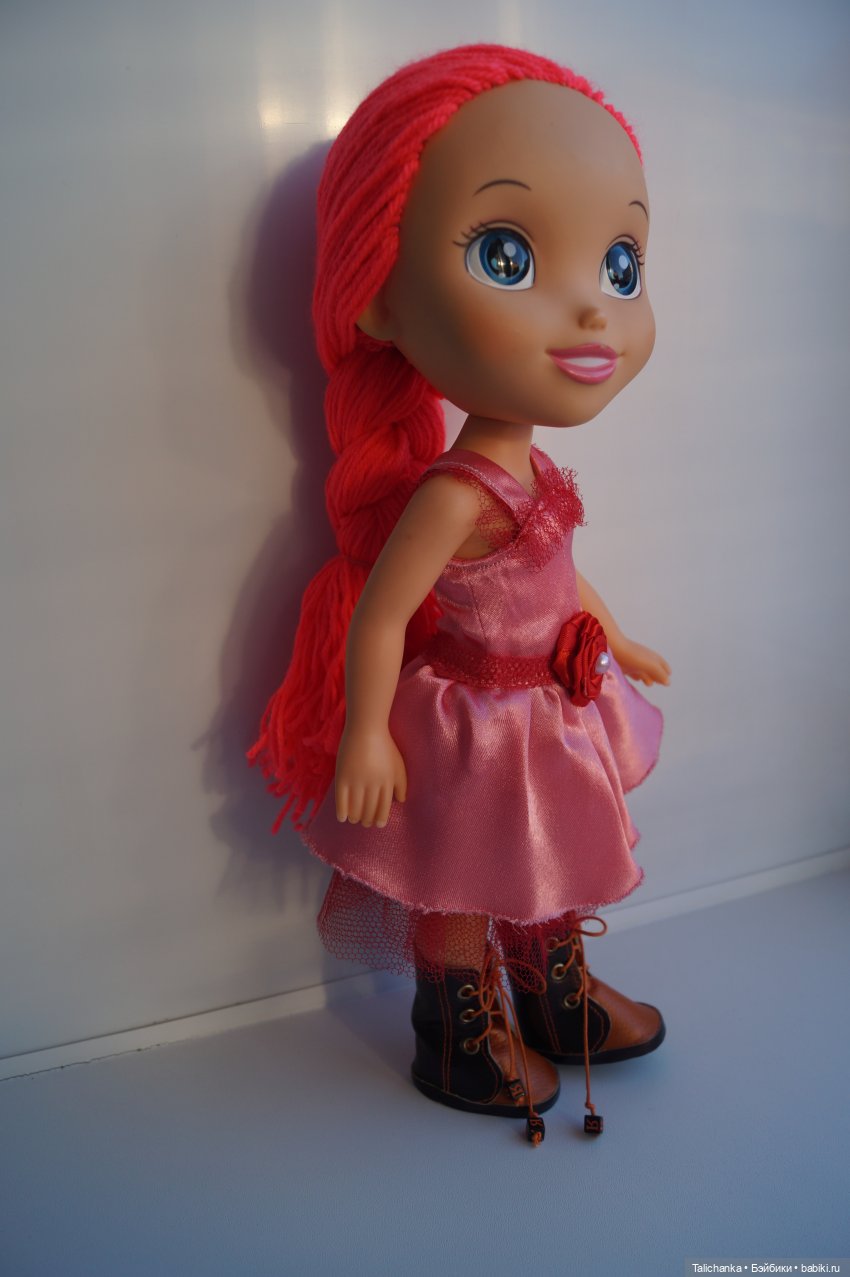 Третья выписка января. Лечение советской куклы: пайка крепления руки, новые реснички, допрошивка волос. Ремонт шеи винтажной