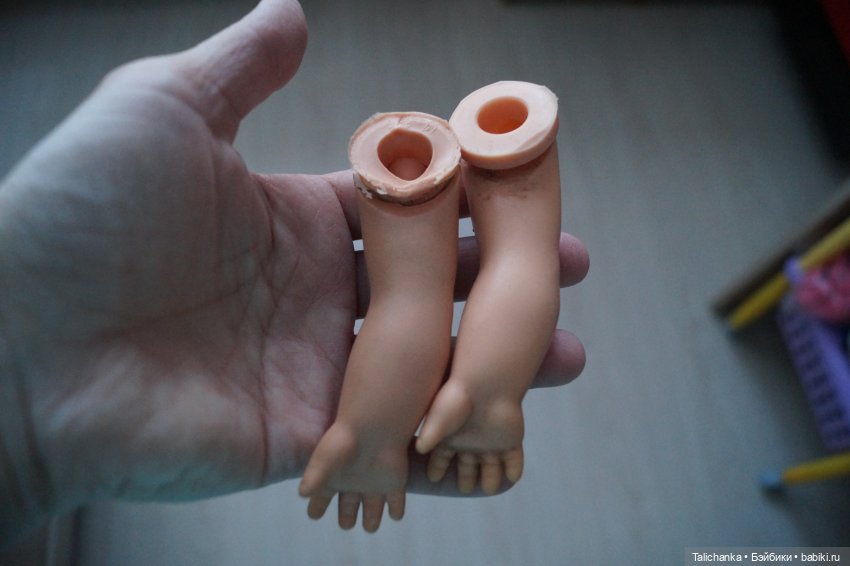 Третья выписка января. Лечение советской куклы: пайка крепления руки, новые реснички, допрошивка волос. Ремонт шеи винтажной