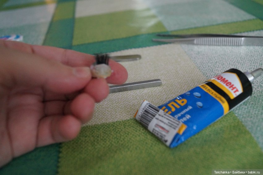 Четвёртая выписка января. Как поставить донорские реснички ГДРочке, как спаять разбитое тело, ножку. Полная прошивка,