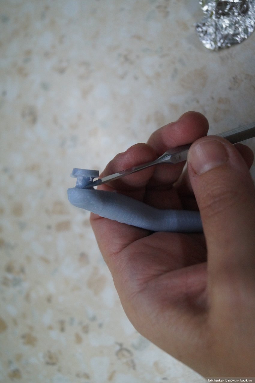 Вторая выписка февраля. Чудо рождения новой кукольной жизни. Разбитая куколка с утратой кусочка пластика - выздоровела.