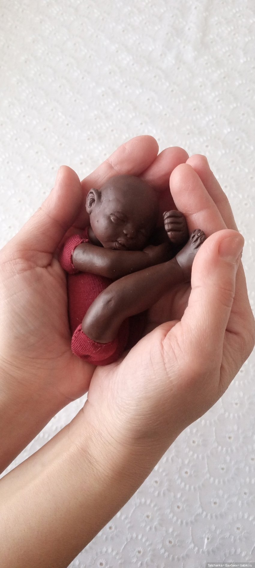 Вторая выписка февраля. Чудо рождения новой кукольной жизни. Разбитая куколка с утратой кусочка пластика - выздоровела.