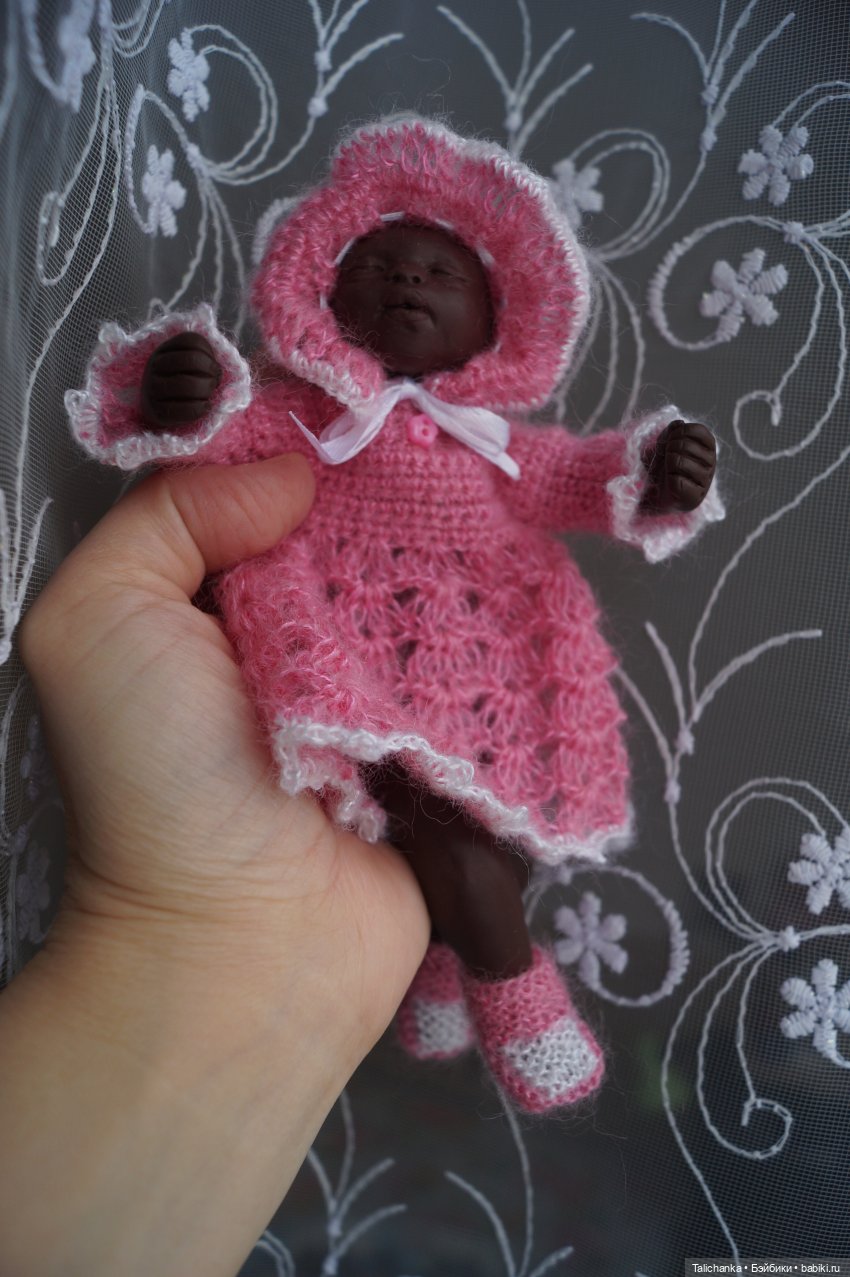 Выкройка тела для малыша из запекаемой пластики (фото 9)