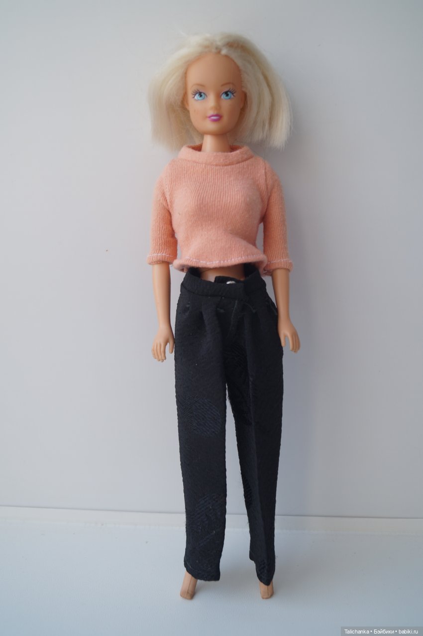 Третья выписка февраля. Паяю пяточку, которую сгрыз зверёк. Восстанавливаю волосы. Пеппи Длинныйчулок выздоровела