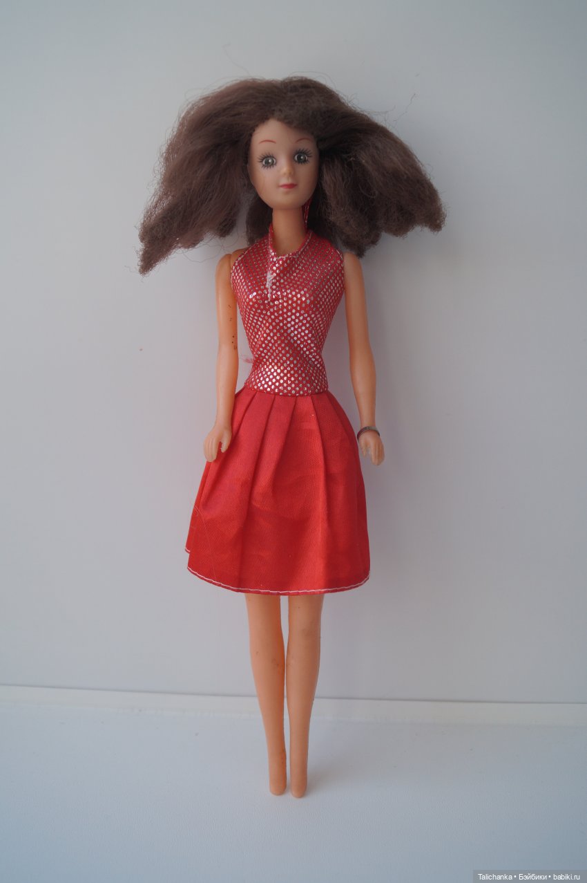 Третья выписка февраля. Паяю пяточку, которую сгрыз зверёк. Восстанавливаю волосы. Пеппи Длинныйчулок выздоровела