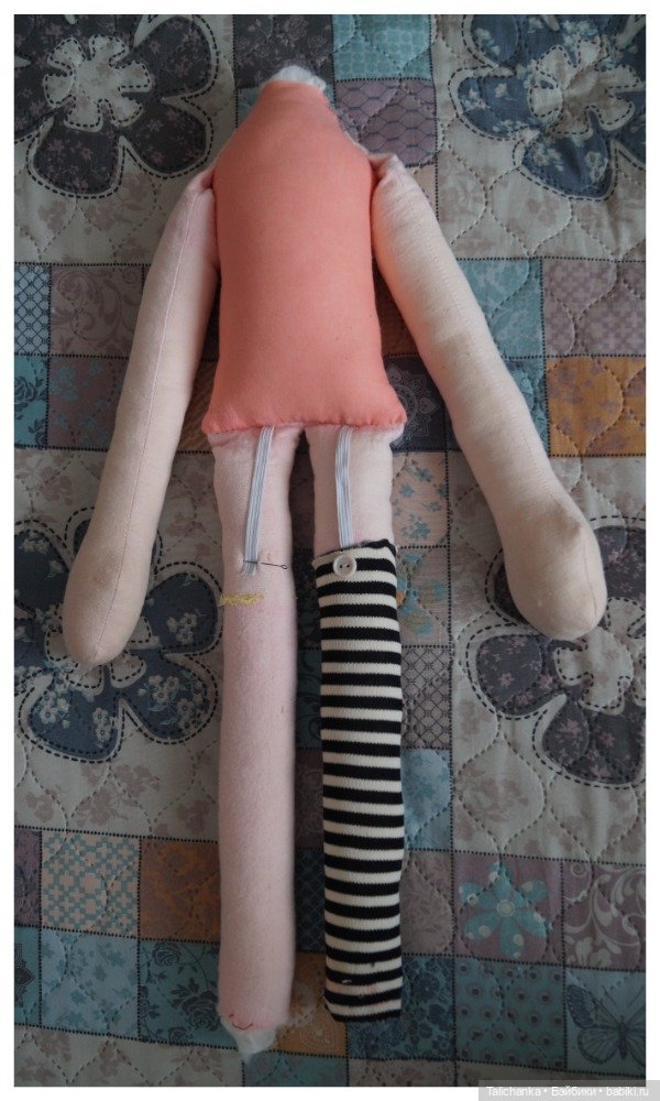 Третья выписка февраля. Паяю пяточку, которую сгрыз зверёк. Восстанавливаю волосы. Пеппи Длинныйчулок выздоровела