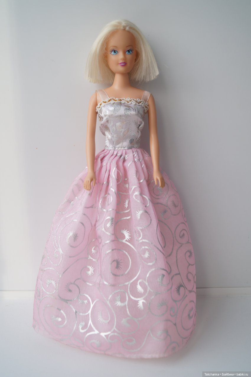 Третья выписка февраля. Паяю пяточку, которую сгрыз зверёк. Восстанавливаю волосы. Пеппи Длинныйчулок выздоровела