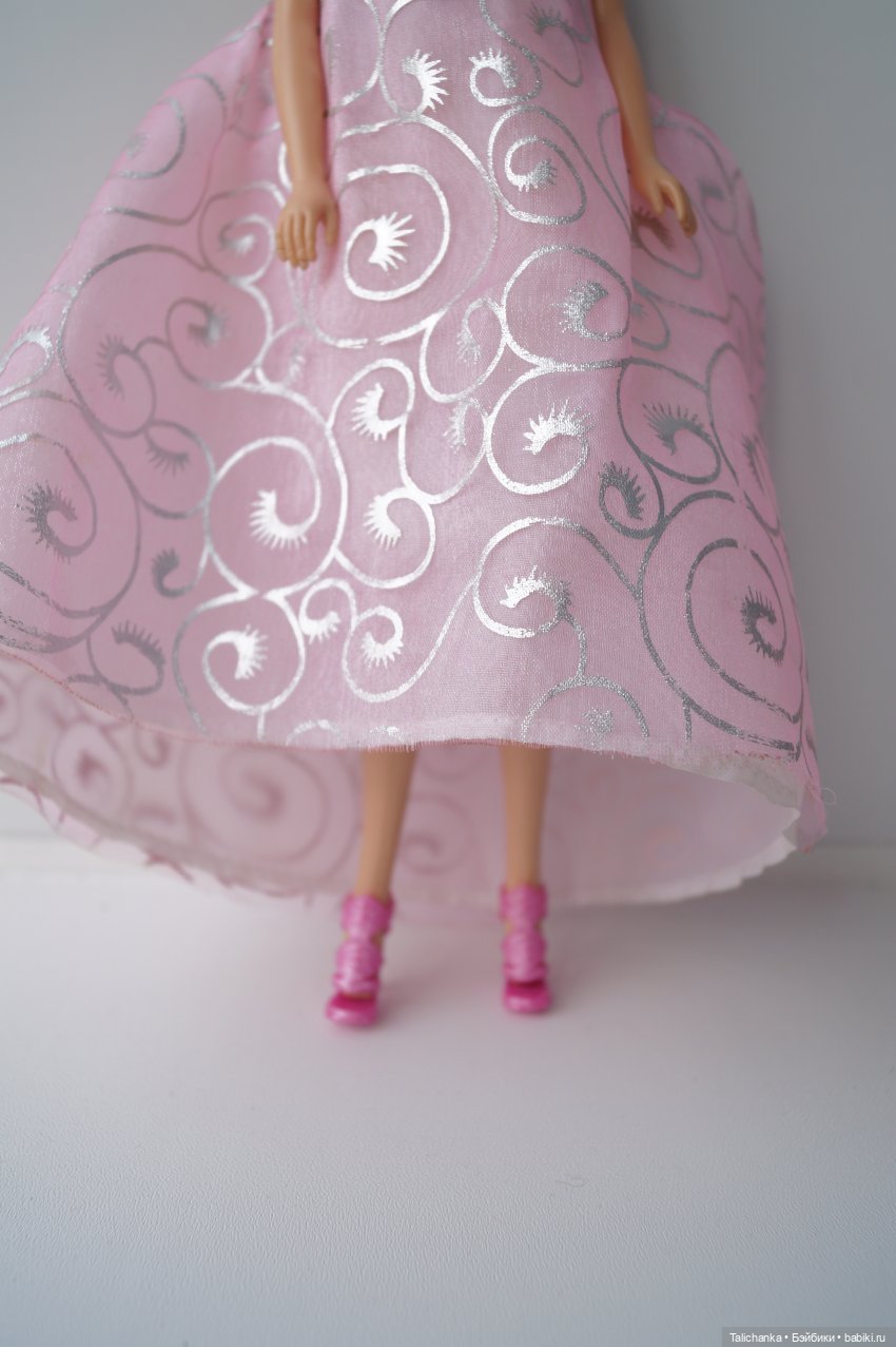 Третья выписка февраля. Паяю пяточку, которую сгрыз зверёк. Восстанавливаю волосы. Пеппи Длинныйчулок выздоровела