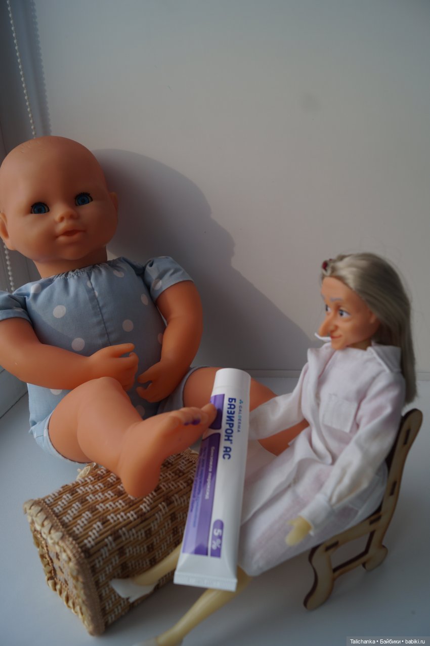 Четвёртая выписка февраля. Чисто мужская выписка. Как закрепить голову, которая заваливается на бок. Нейрохирург снова в