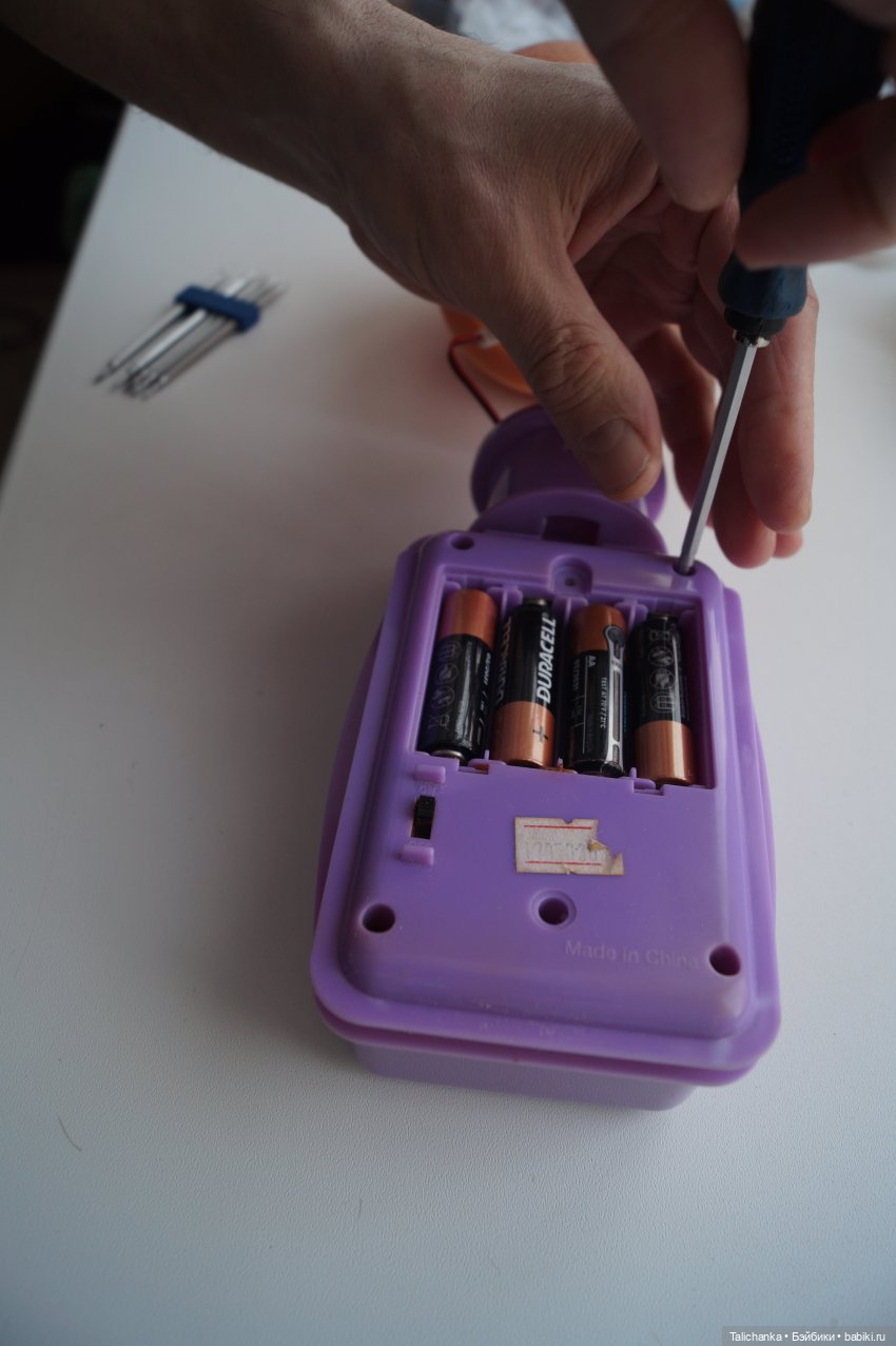 Четвёртая выписка февраля. Чисто мужская выписка. Как закрепить голову, которая заваливается на бок. Нейрохирург снова в