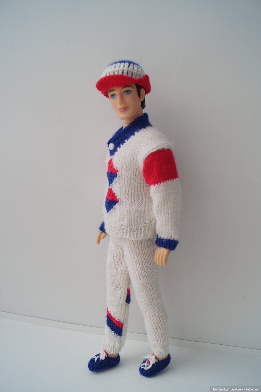 Четвёртая выписка февраля. Чисто мужская выписка. Как закрепить голову, которая заваливается на бок. Нейрохирург снова в