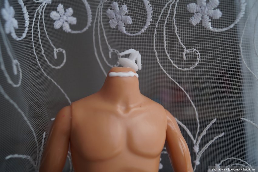 Четвёртая выписка февраля. Чисто мужская выписка. Как закрепить голову, которая заваливается на бок. Нейрохирург снова в